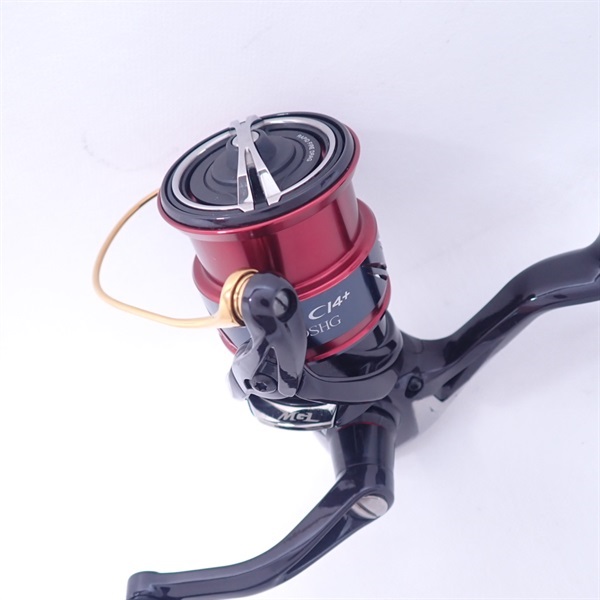 セフィアＣＩ４＋Ｃ３０００ＳＨＧ
